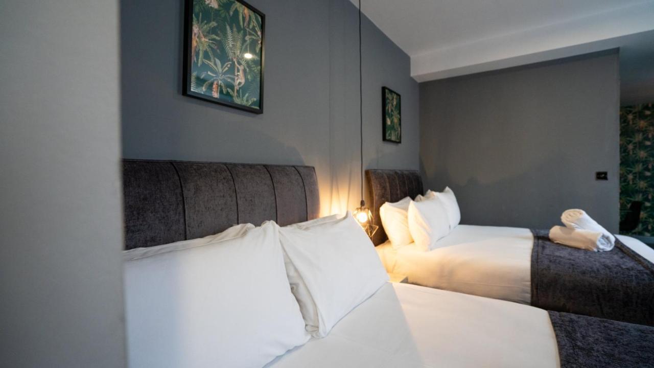 Hotel 105 Liverpool Bagian luar foto